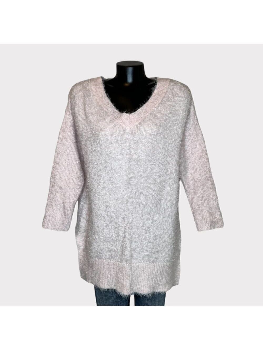 Venus VINTAGE Womens Eyelash Sweater V-Neck sz M Pastel Pink Chunky Knit Preppy